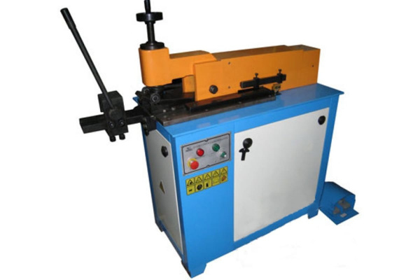 Станок для формовки плотной лапки Blacksmith LP-120