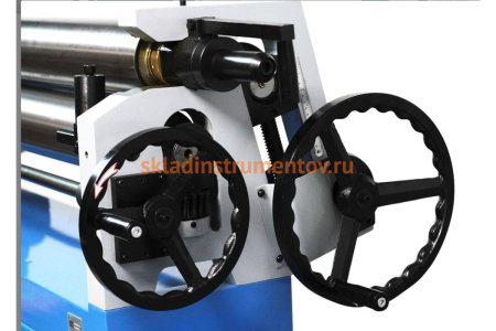 Вальцовочный электромеханический станок BlackSmith 380V-50HZ-3PH 1,5kW ESR-1300х2,5