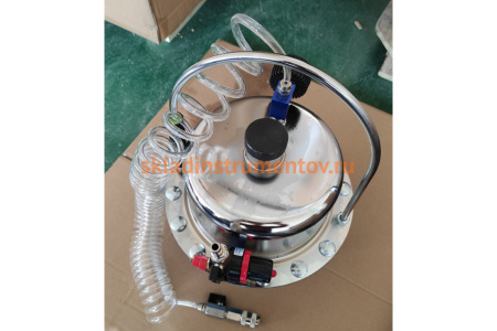 Приспособление для замены тормозной жидкости AE&T TA-AC006