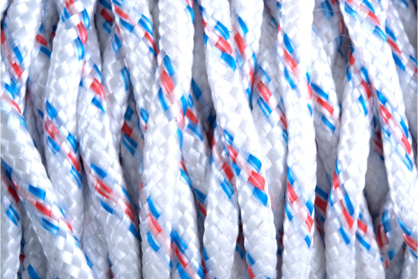 Плетеный 16-прядный полипропиленовый фал с сердечником 6мм, бухта 100м, 320кгс СИБРТЕХ Россия 93965 Плетеный 16-прядный полипропиленовый фал с сердечником 6мм, бухта 100м, 320кгс СИБРТЕХ Россия 93965