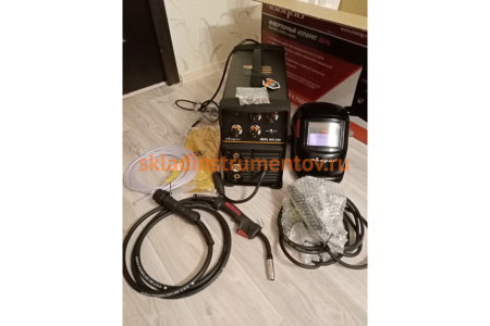 Сварочный инвертор Сварог MIG 200 REAL N24002N Black маска+краги 95883