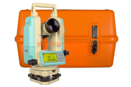 Электронный теодолит с лазерным целеуказателем и лазерным отвесом RGK T-02